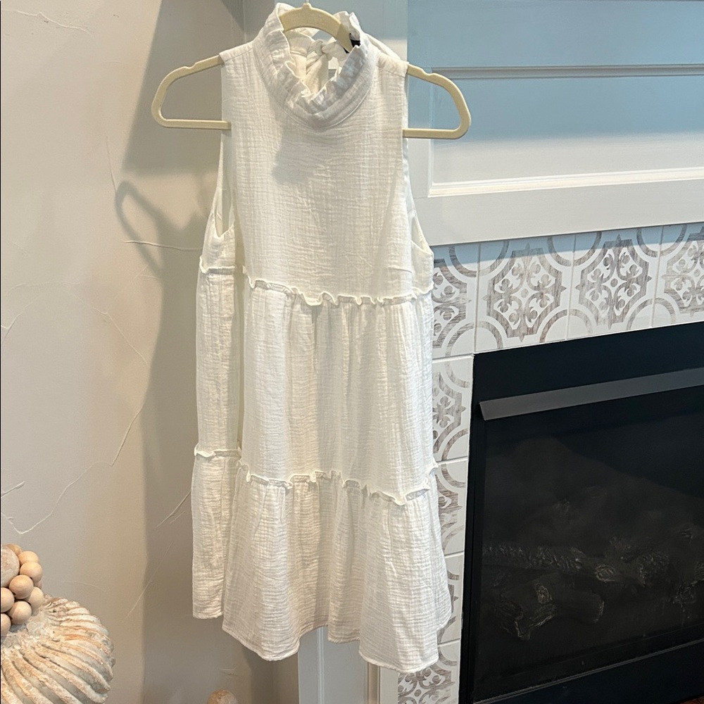 Pomander Place White Sleeveless Dress